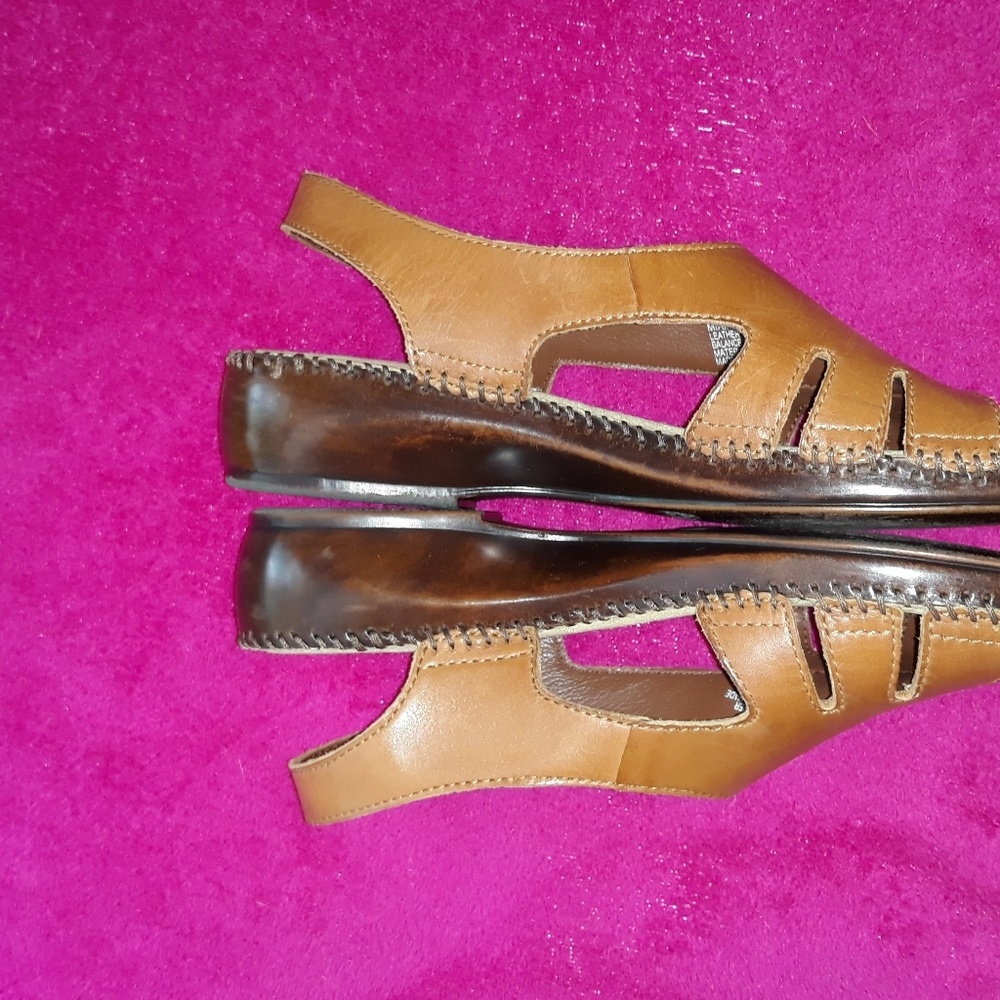 Naturalizer women's sandals.sz 8